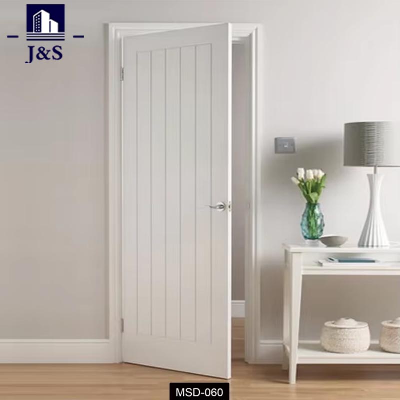 Portes intérieures blanches modernes